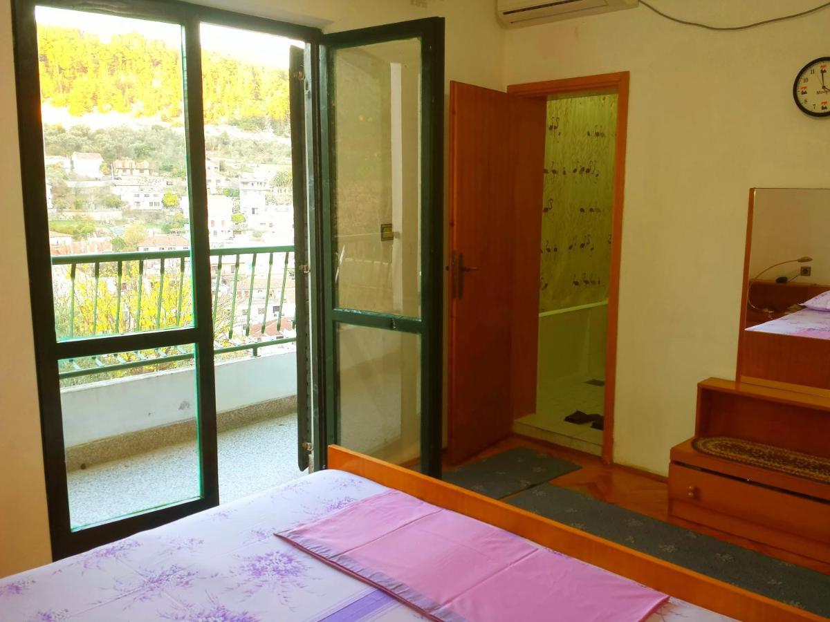 Hoxha Rooms Улцин Стая снимка
